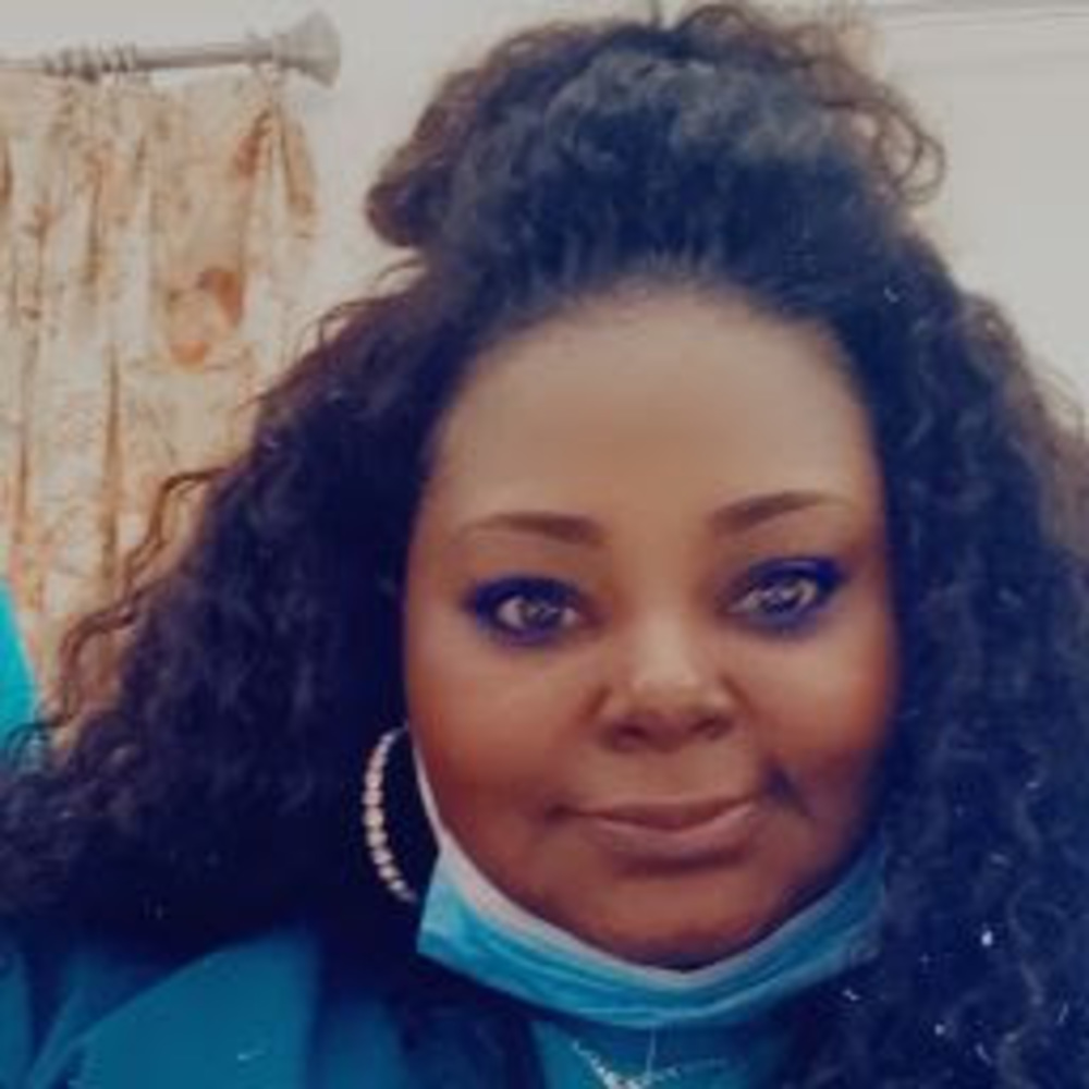 Meet your Posher, Carol